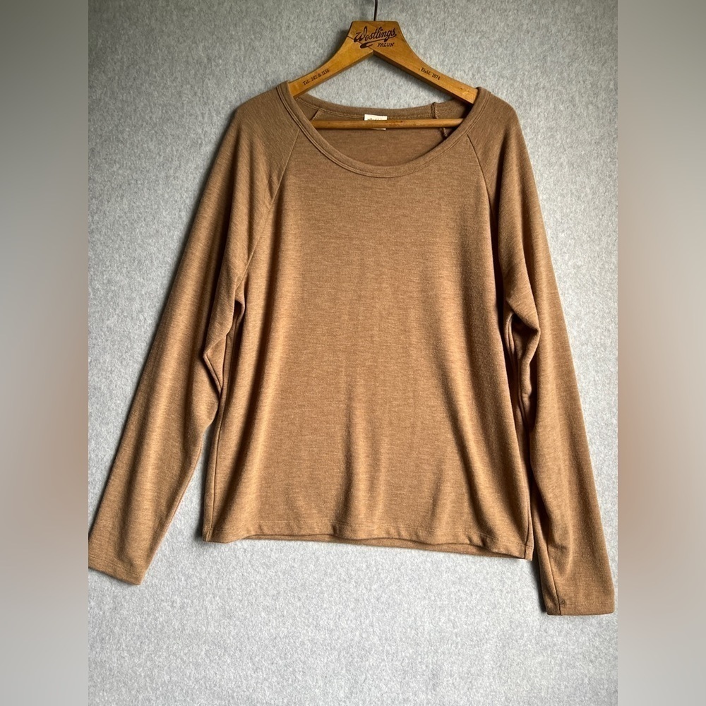 Wilfred Shirt Women’s Medium Loungewear Sweater Wilfred Free